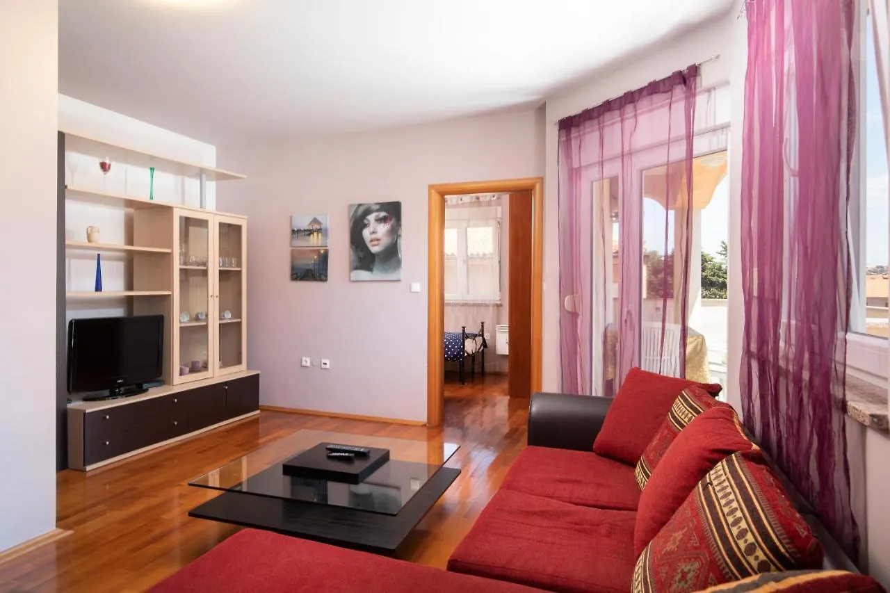 Medulin Fucane Two Bedroom Apartment Croatia