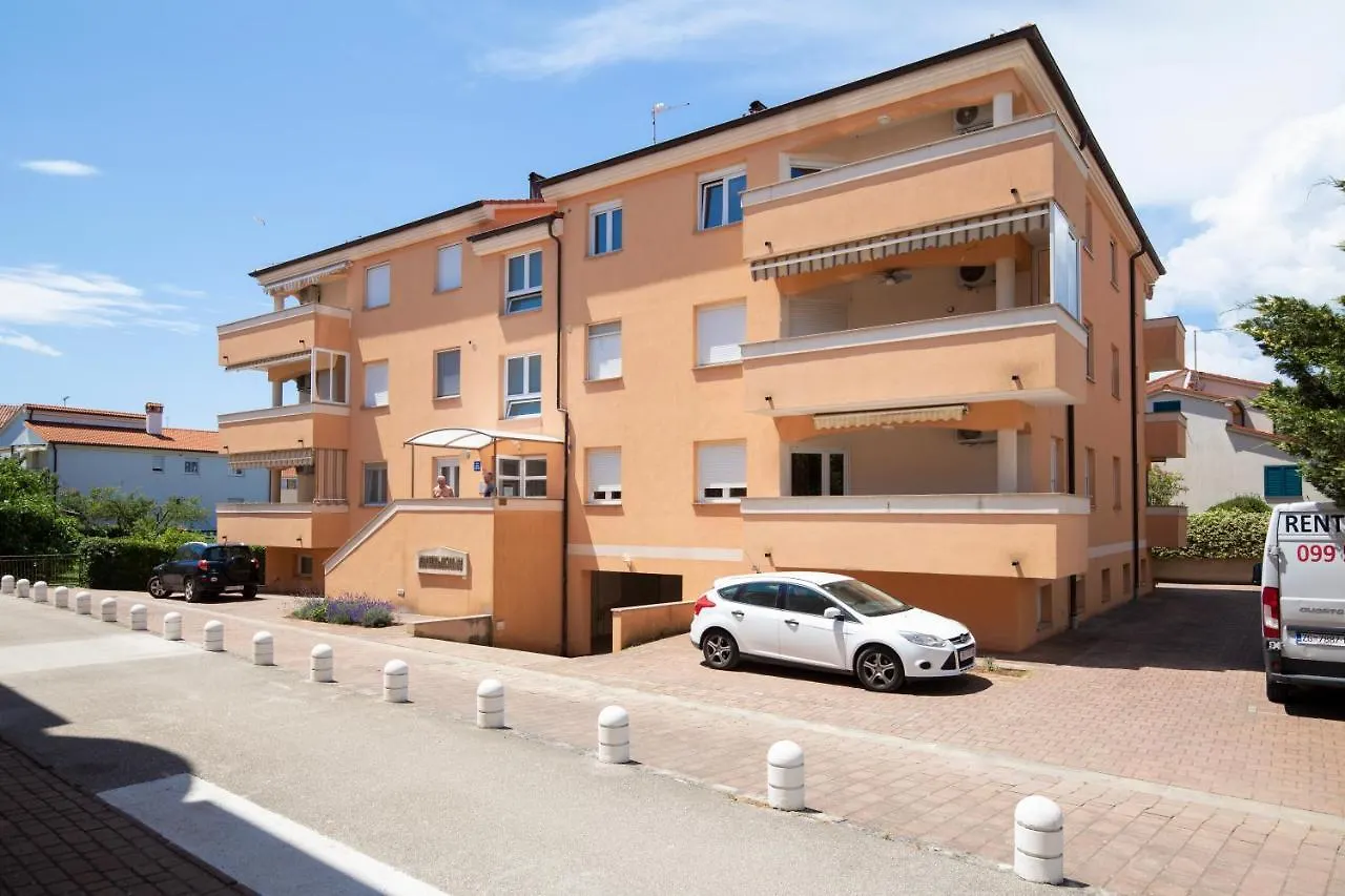 Medulin Fucane Two Bedroom Apartment Croatia